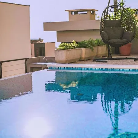 Апартаменты With Private Pool 