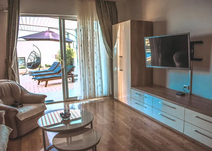 Appartement With Private Pool 