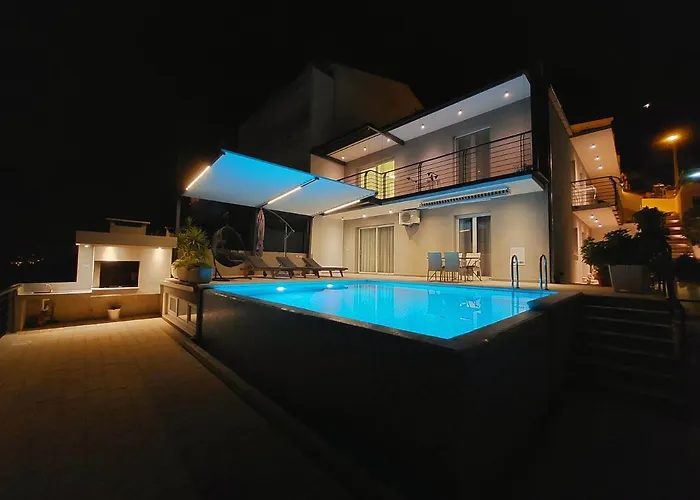 Διαμέρισμα With Private Pool 